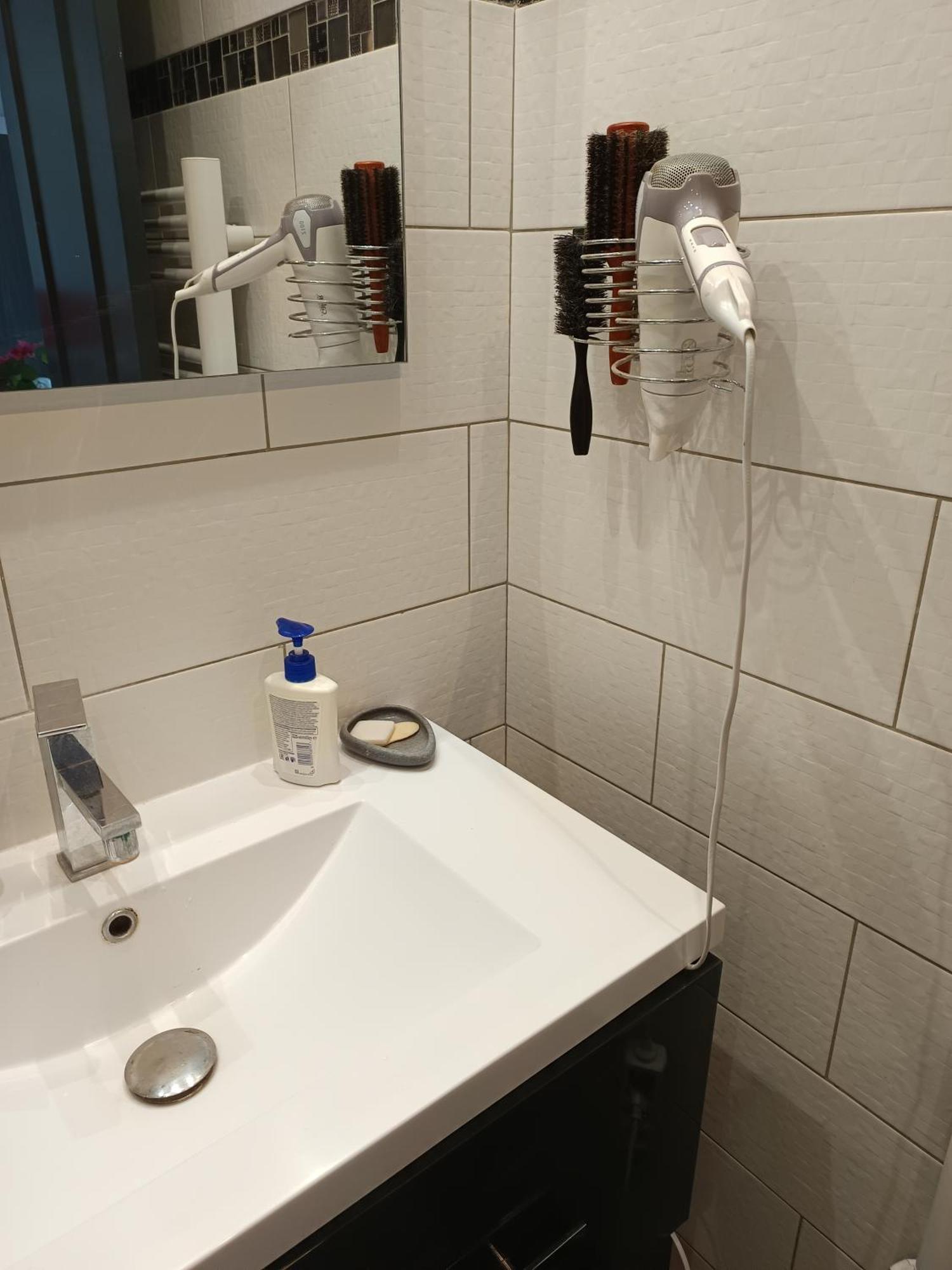 2 Pieces Proche Aeroport Apartment Nisa Exterior foto